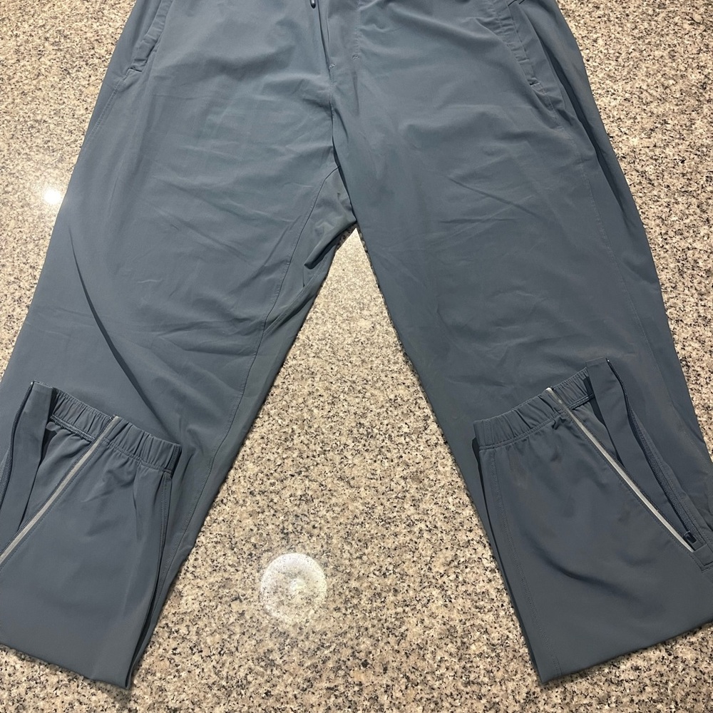 Lululemon Athletica Blue Cargo Pants with Relaxed Fit